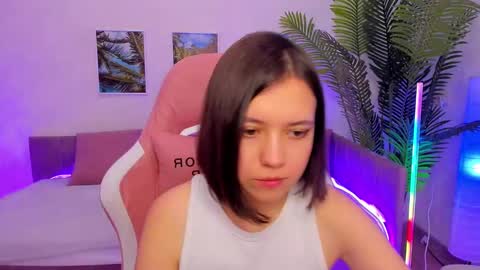 Snapshot of lina_brownie chatting on 02.12.25 Lina online show from 02.12.25