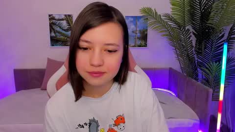 Snapshot of lina_brownie chatting on 03.01.25 Lina online show from 03.01.25