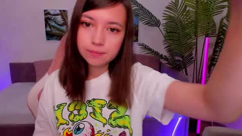 Snapshot of lina_brownie chatting on 09.10.25 Lina online show from 09.10.25