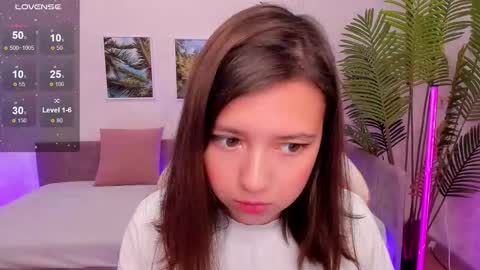 Snapshot of lina_brownie chatting on 09.12.25 Lina online show from 09.12.25