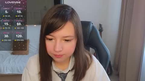 Snapshot of lina_brownie chatting on 10.21.25 Lina online show from 10.21.25