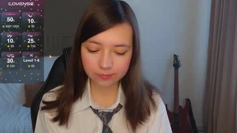 Snapshot of lina_brownie chatting on 10.24.25 Lina online show from 10.24.25