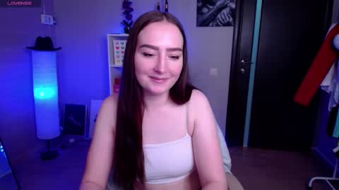 Lina online show from 03.04.25