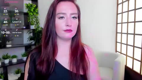 Lina online show from 09.21.25