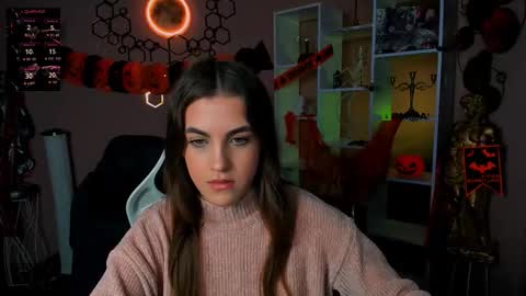 Snapshot of lina_fox12 chatting on 11.06.25 lina_fox12 online show from 11.06.25