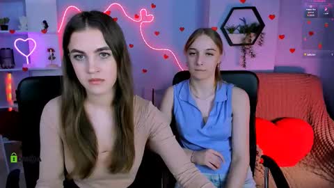 Snapshot of lina_fox12 chatting on 03.18.26 lina_fox12 online show from 03.18.26