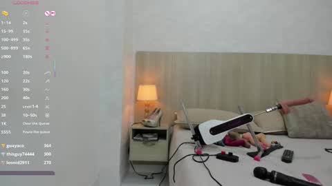 Snapshot of lina_garcia chatting on 03.08.25   online show from 03.08.25