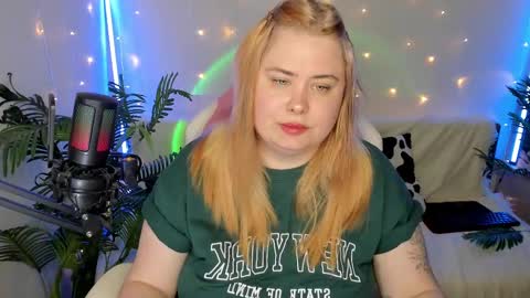 Snapshot of lina_linx chatting on 01.17.25 lina_linx online show from 01.17.25
