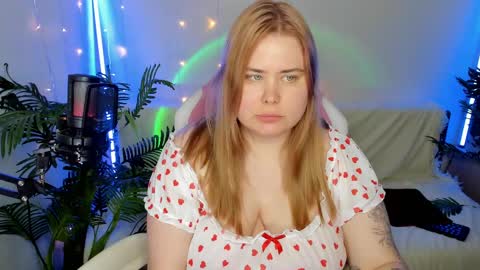 Snapshot of lina_linx chatting on 01.22.25 lina_linx online show from 01.22.25