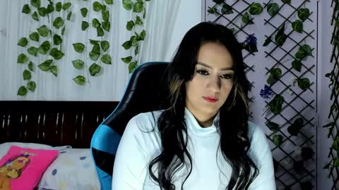paola online show from 02.21.25