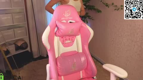 LINA online show from 04.15.26