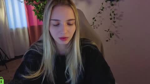 LINA online show from 05.15.26