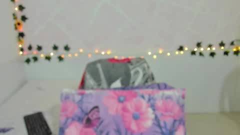 LINA SANCHEZ online show from 10.29.25