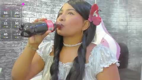 LINA SANCHEZ online show from 06.29.26