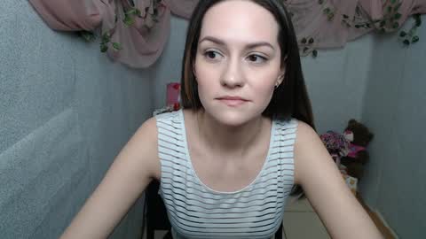 Lina online show from 12.30.24