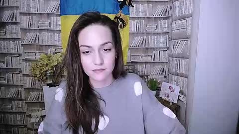 Lina online show from 10.28.25