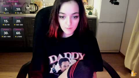 Snapshot of lina_tyaan chatting on 12.25.24 Lina 3 1715622743 online show from 12.25.24