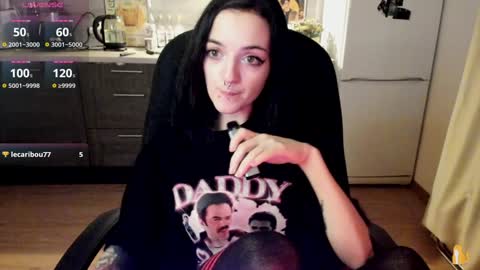 Snapshot of lina_tyaan chatting on 12.26.24 Lina 3 1715622743 online show from 12.26.24