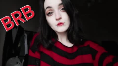 Snapshot of lina_tyaan chatting on 12.27.24 Lina 3 1715622743 online show from 12.27.24