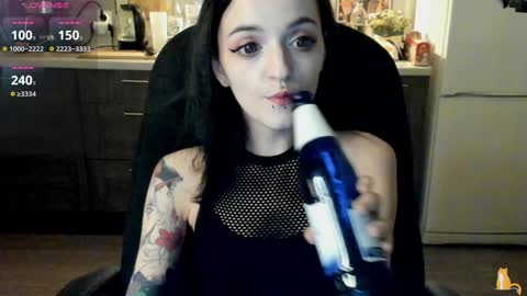 Snapshot of lina_tyaan chatting on 01.02.25 Lina 3 1715622743 online show from 01.02.25