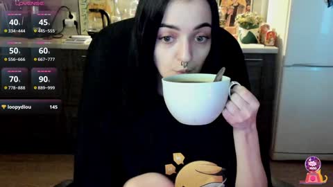 Snapshot of lina_tyaan chatting on 01.16.25 Lina 3 1715622743 online show from 01.16.25