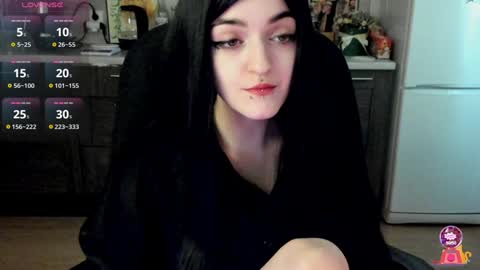 Snapshot of lina_tyaan chatting on 01.17.25 Lina 3 1715622743 online show from 01.17.25