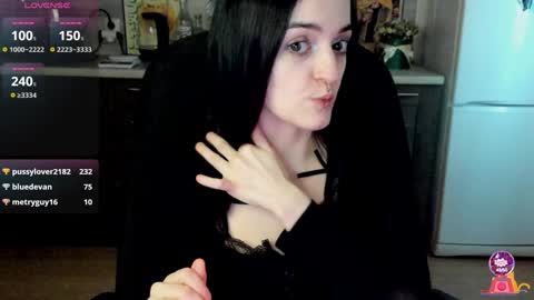 Snapshot of lina_tyaan chatting on 01.21.25 Lina 3 1715622743 online show from 01.21.25