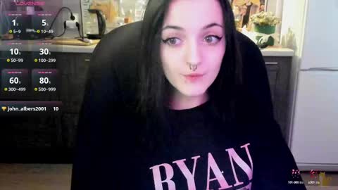 Snapshot of lina_tyaan chatting on 02.12.25 Lina 3 1715622743 online show from 02.12.25