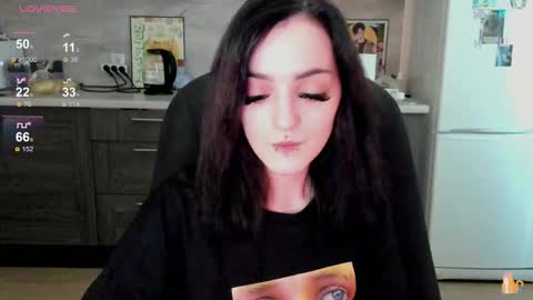 Snapshot of lina_tyaan chatting on 09.11.25 Lina 3 1715622743 online show from 09.11.25