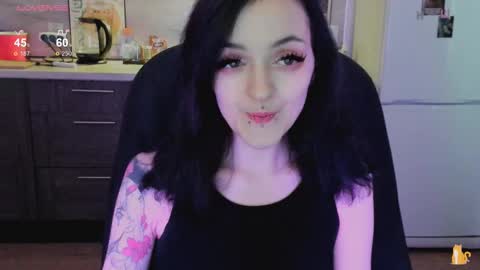 Snapshot of lina_tyaan chatting on 10.06.25 Lina 3 1715622743 online show from 10.06.25