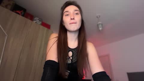 Snapshot of linabbb chatting on 10.23.25 Lina online show from 10.23.25