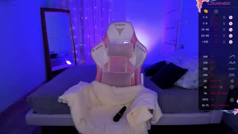 Lina online show from 12.01.25