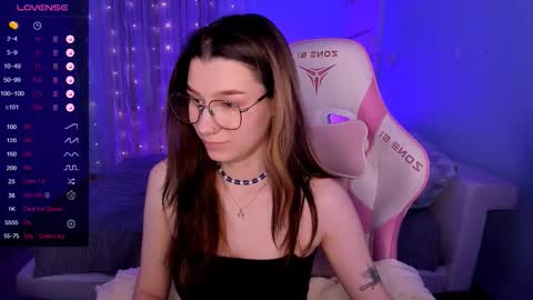 Lina online show from 02.17.26