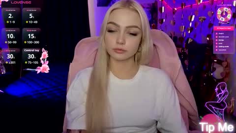 I am Lina online show from 03.24.26