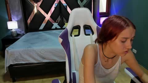  Linda  online show from 12.21.24