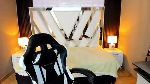  Linda  online show from 01.31.26