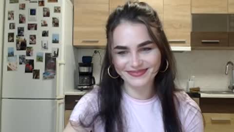 Linda online show from 12.20.25