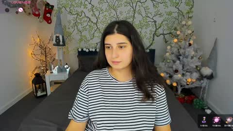 Snapshot of linda_ex chatting on 12.08.24 Linda online show from 12.08.24