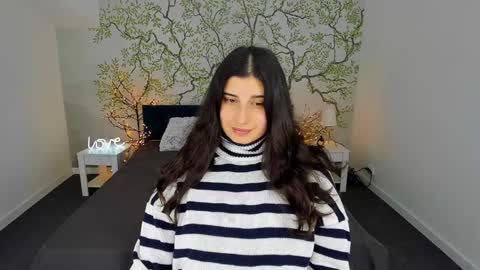 Snapshot of linda_ex chatting on 01.25.25 Linda online show from 01.25.25