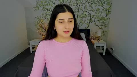 Snapshot of linda_ex chatting on 02.08.25 Linda online show from 02.08.25