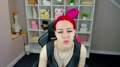 Snapshot of linda_jonys chatting on 05.14.26 Linda online show from 05.14.26