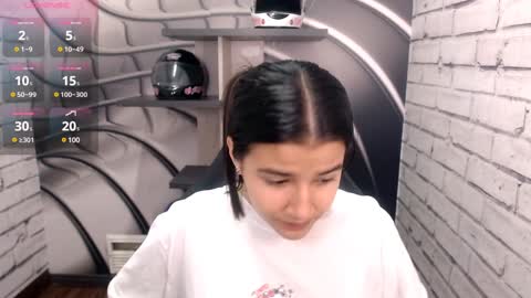 Linda  online show from 01.17.25