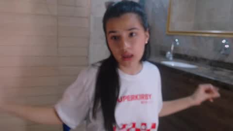 Linda  online show from 02.13.25