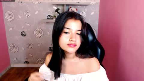Linda  online show from 02.22.25