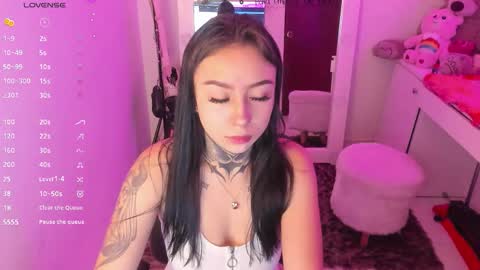 Lindaa maria  online show from 11.09.25