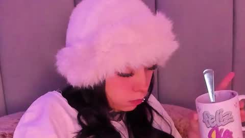 Lindaa maria  online show from 01.09.26