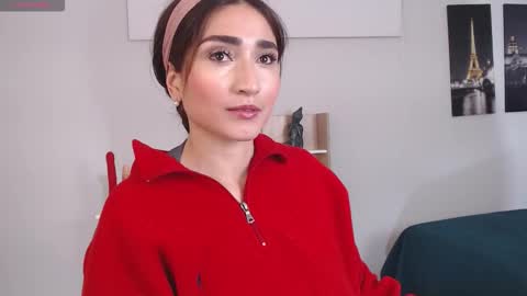 Maria Paula online show from 02.15.26