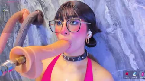 Snapshot of linda_sofi__ chatting on 06.05.26 linda_sofi__ online show from 06.05.26
