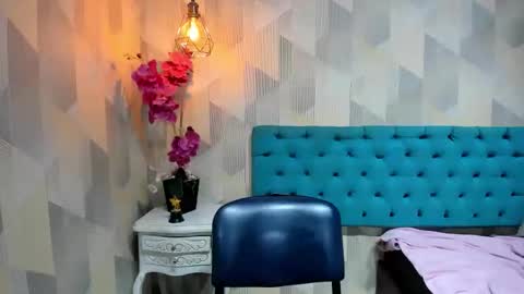 Snapshot of lindabreexlove chatting on 05.16.26 online show from 05.16.26