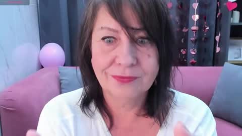 Linda online show from 02.15.25